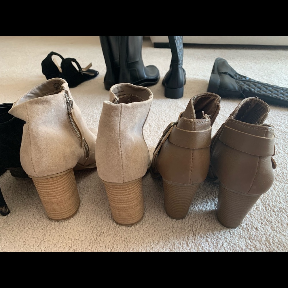 Multiple booties - Picture 5 of 7